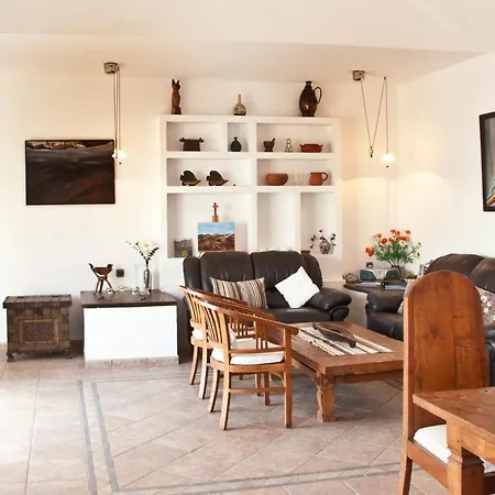 Willa Yuca 13 Costa Teguise